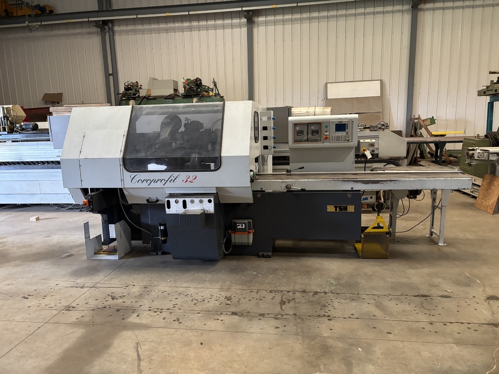 Moulurière 4 faces HEMAG Coromax Mega